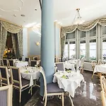 מלון Heine Wellness &
