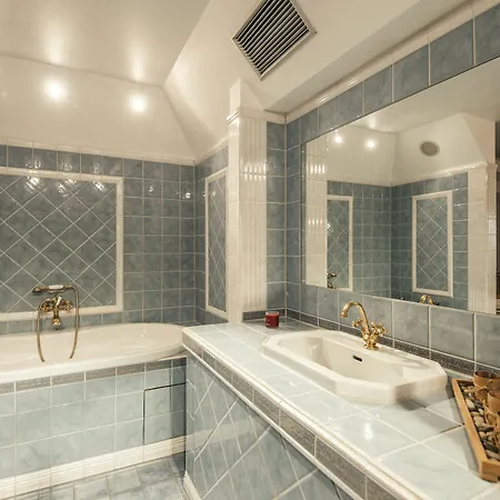 فندق Heine Wellness & هالبيرشتادت