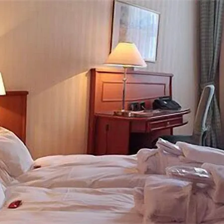 Heine Wellness & هالبيرشتادت