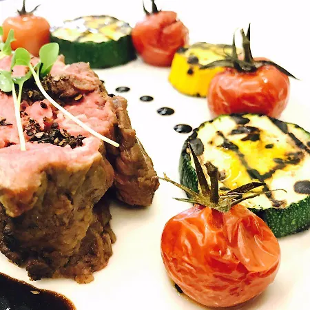 ホテル Heine Wellness &